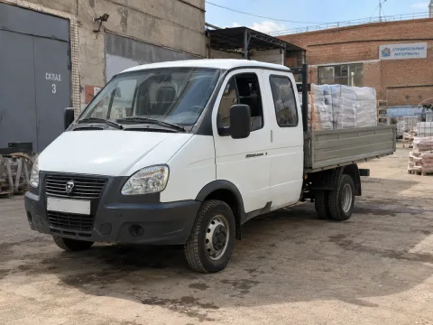 Грузовой автомобиль — перевозчик Доставка строительных материалов, Москва